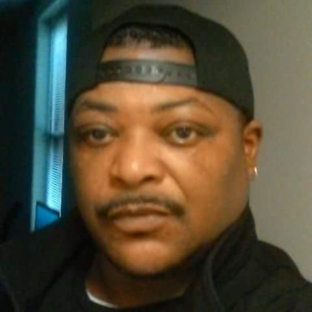 Meet your Posher, Kenneth